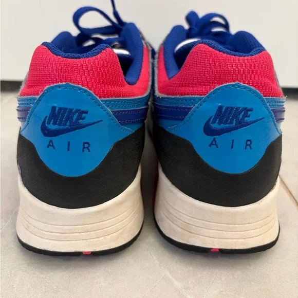DO NOT BUY. Nike AirStab blue and pink women’s 9.5 Athletic Shoes - Picture 3 of 10